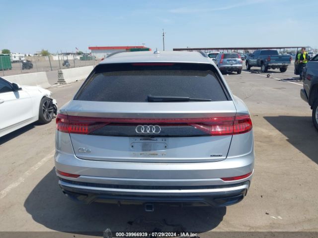 WA1FVAF11KD022032 Audi Q8 55 Premium
