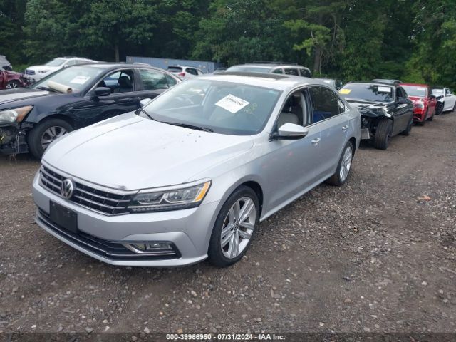 1VWBA7A30JC024920 Volkswagen Passat 2.0t Se