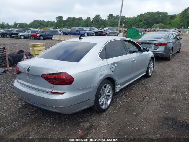 1VWBA7A30JC024920 Volkswagen Passat 2.0t Se