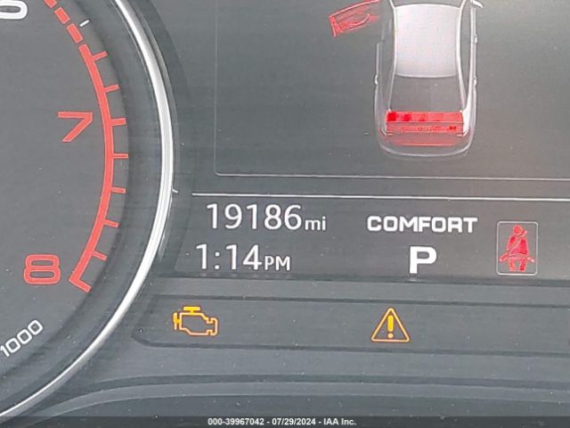 WAUGMAF41KA055974 Audi A4 40 Premium/40 Titanium Premium