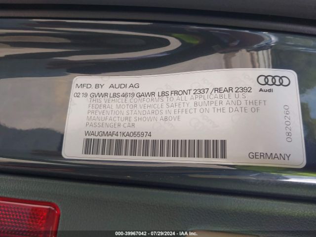 WAUGMAF41KA055974 Audi A4 40 Premium/40 Titanium Premium