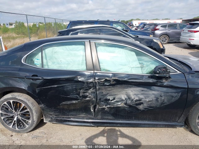 Toyota CAMRY SE 2018 4T1B11HK7JU636406 Image 13