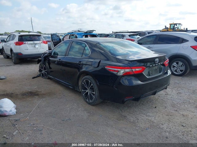 Toyota CAMRY SE 2018 4T1B11HK7JU636406 Image 3