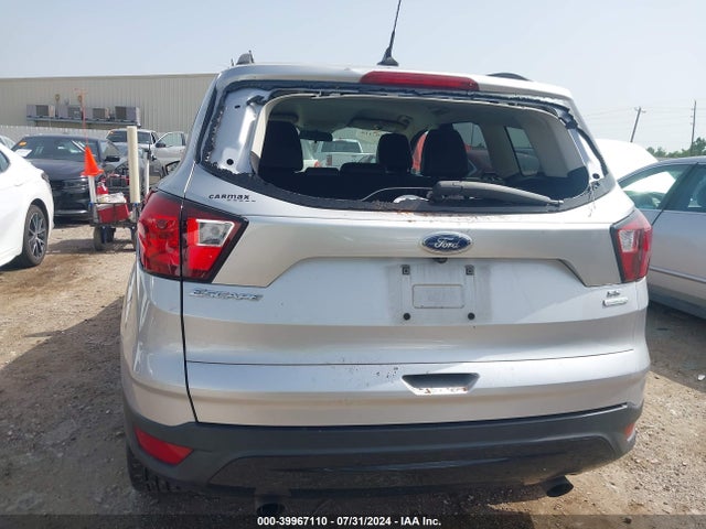 Ford ESCAPE SE 2019 1FMCU0GD0KUB64026 Image 16