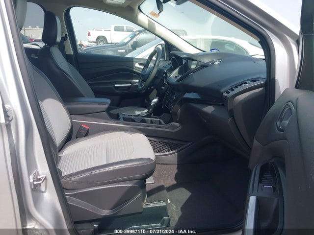 Ford ESCAPE SE 2019 1FMCU0GD0KUB64026 Image 5