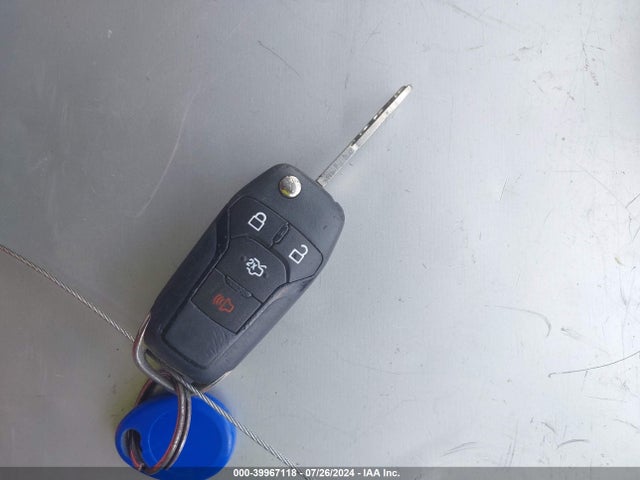 39967118 :رقم المزاد ، 3FA6P0LU2DR177536 vin ، 2013 Ford Fusion Hybrid Se مزاد بيع