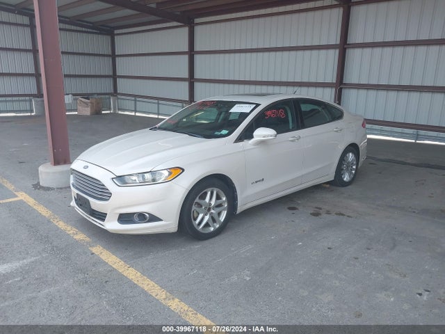 39967118 :رقم المزاد ، 3FA6P0LU2DR177536 vin ، 2013 Ford Fusion Hybrid Se مزاد بيع