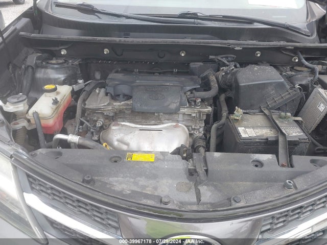 Toyota RAV4 LE 2015 2T3BFREV8FW266645 Image 10