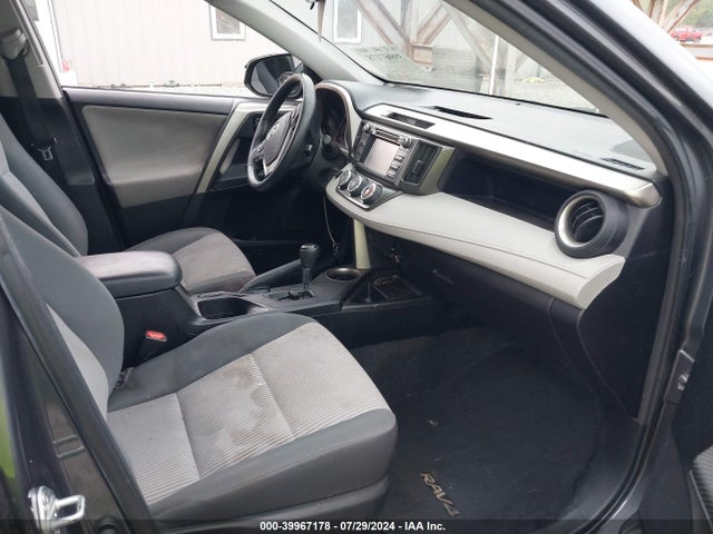 Toyota RAV4 LE 2015 2T3BFREV8FW266645 Image 5