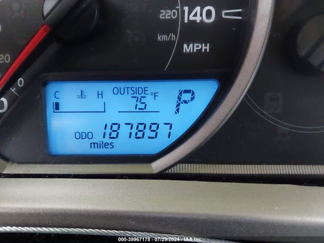 Toyota RAV4 LE 2015 2T3BFREV8FW266645 Image 7