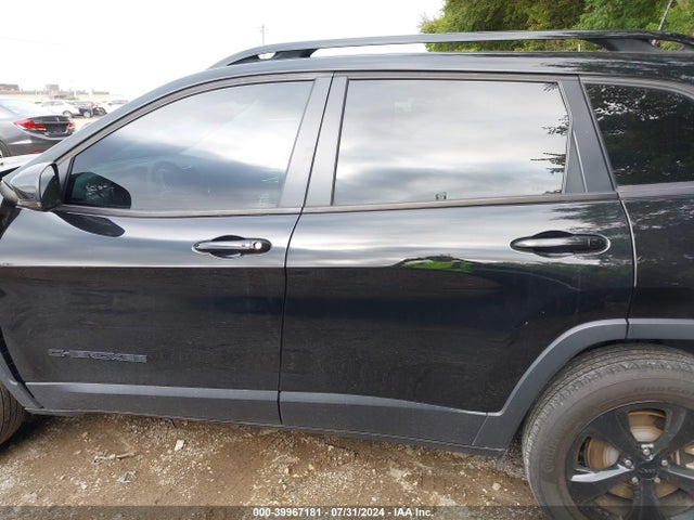 1C4PJMLB9MD226424 Jeep Cherokee Altitude 4x4