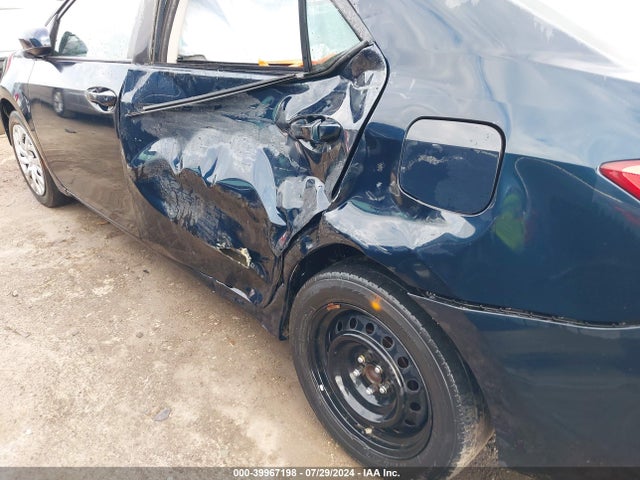 Toyota COROLLA LE 2017 2T1BURHE1HC934705 Image 6