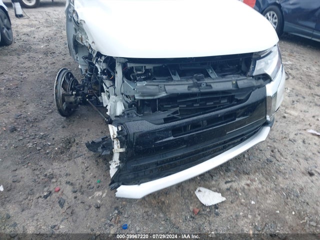 2018 MITSUBISHI OUTLANDER JA4AD3A30JZ062878 Photo 5