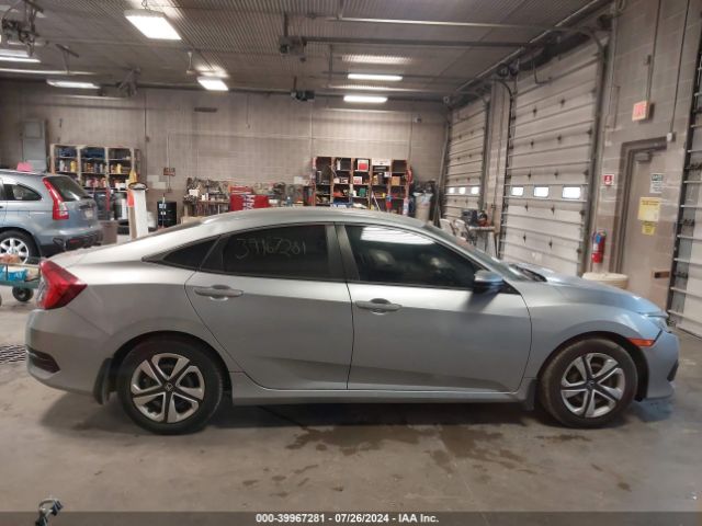 19XFC2F54JE033902 Honda Civic Lx