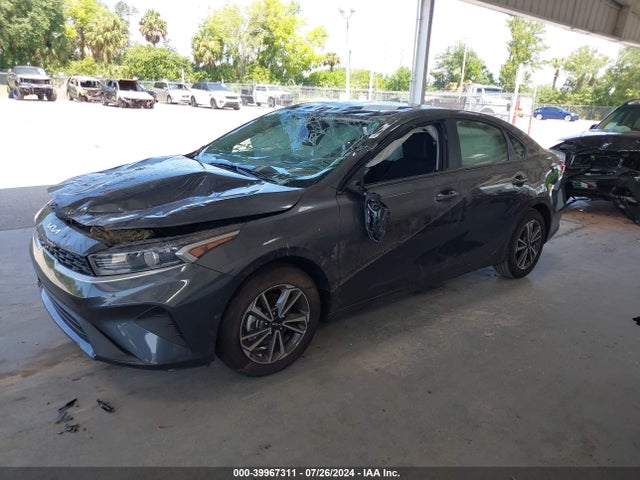 KIA Forte Lxs 2024 3KPF24AD5RE758174 Image 2