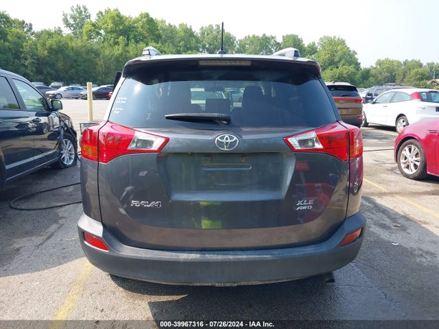 Toyota Rav4 Xle 2015 JTMRFREV8FJ038125 Image 16