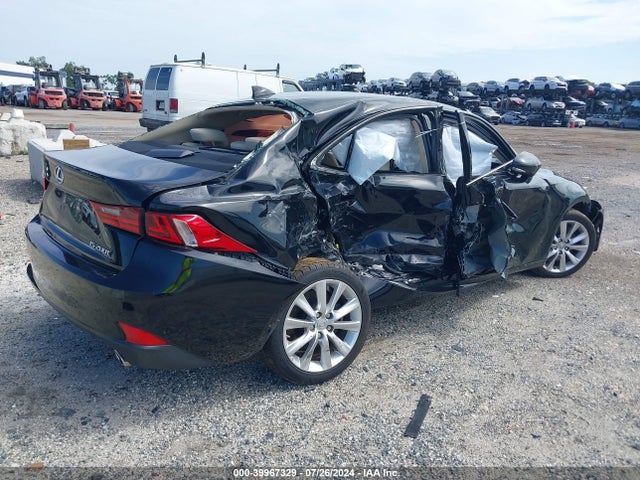 JTHBA1D22G5026778 Lexus IS 200T