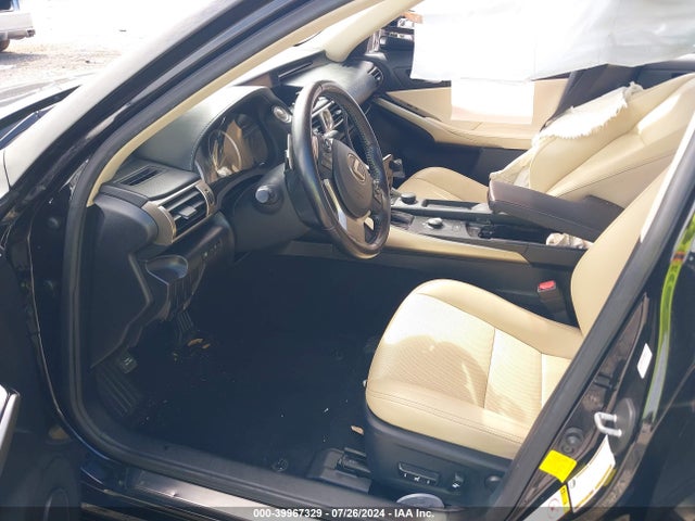 JTHBA1D22G5026778 Lexus IS 200T