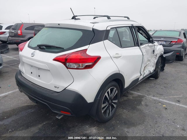 3N1CP5CU3KL511781 Nissan KICKS SV