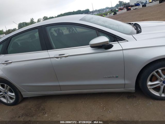 3FA6P0LU7JR172456 Ford Fusion Hybrid Se