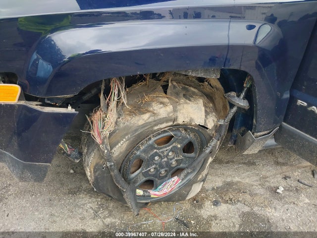 1C4NJPBA3GD659713 Jeep Patriot Sport