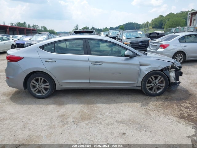 Hyundai ELANTRA SE 2017 5NPD84LF6HH009169 Image 13