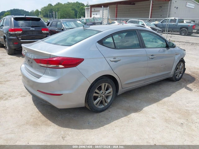 Hyundai ELANTRA SE 2017 5NPD84LF6HH009169 Image 4