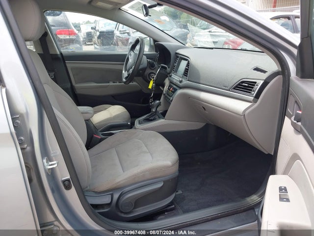 Hyundai ELANTRA SE 2017 5NPD84LF6HH009169 Image 5