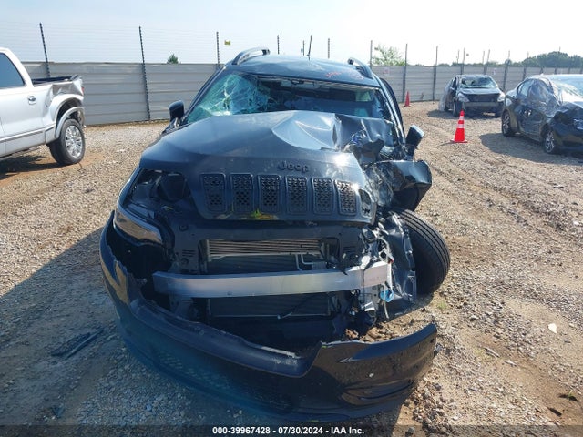 1C4PJMMB0PD114937 Jeep Cherokee Altitude Lux 4x4