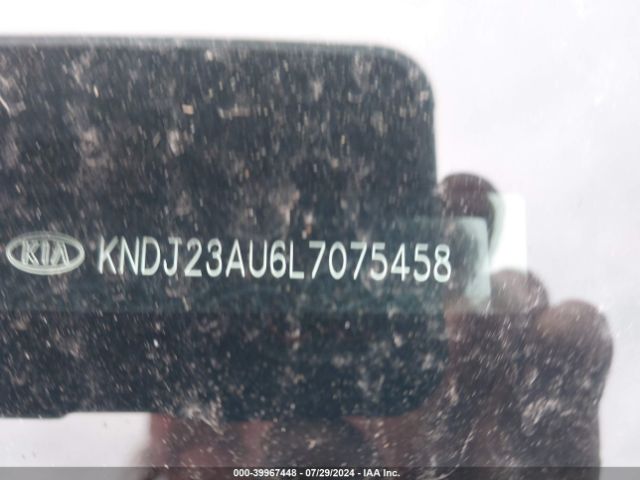 KNDJ23AU6L7075458 KIA SOUL LX