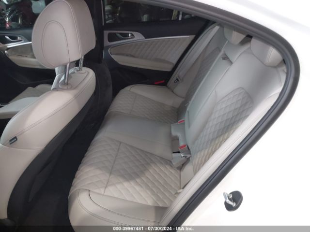 KMTG54TE8NU094614 Genesis G70 3.3t Awd