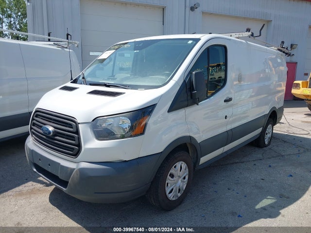 Ford Transit-250 2017 1FTYR1YM8HKB36141 Image 2