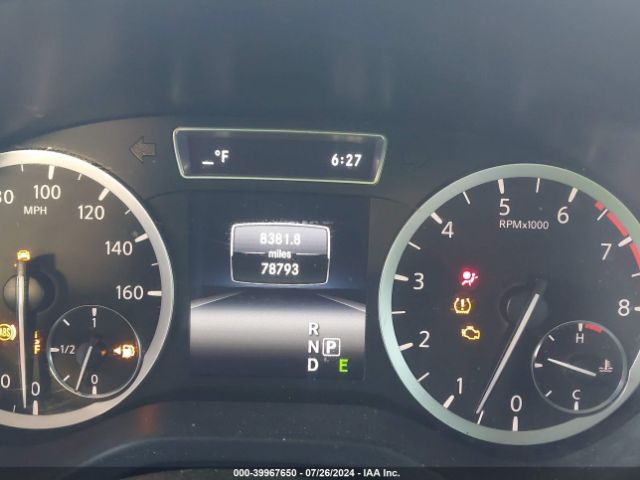 SJKCH5CR1JA057412 Infiniti Qx30 Premium