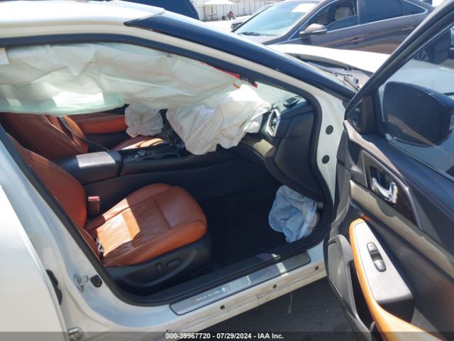 1N4AA6AV8KC383269 Nissan Maxima 3.5 Platinum