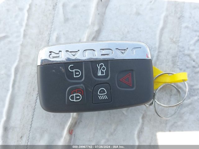 SAJWA1C72K8W20568 Jaguar Xj R-sport