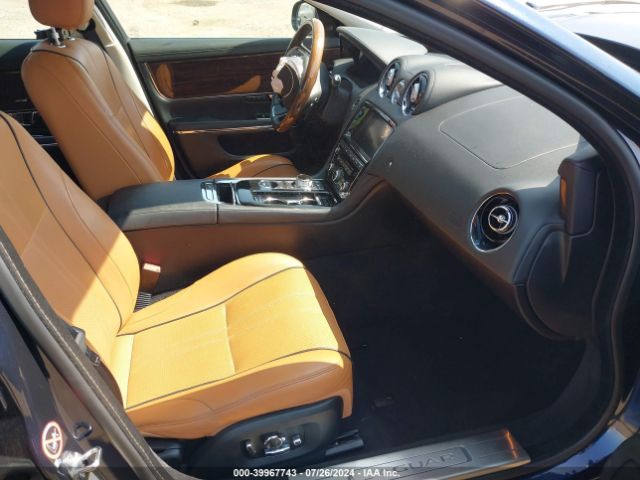 SAJWA1C72K8W20568 Jaguar Xj R-sport