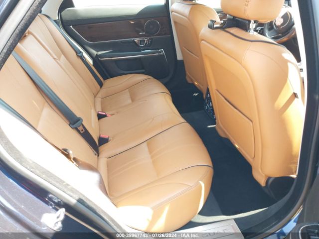 SAJWA1C72K8W20568 Jaguar Xj R-sport