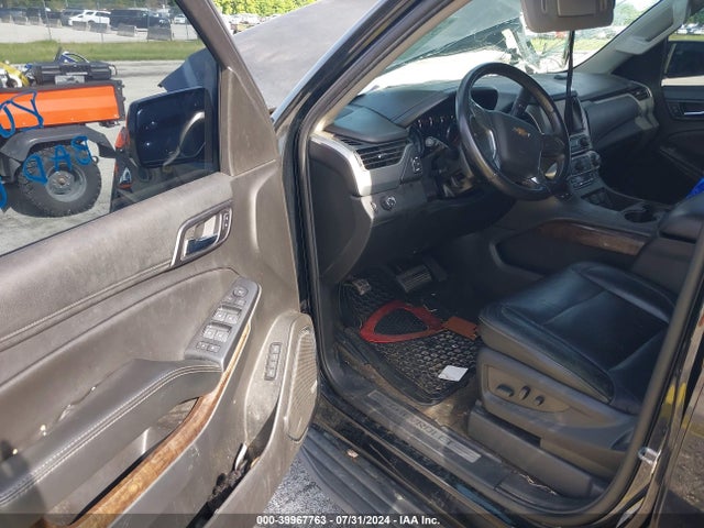 Chevrolet Suburban Lt 2018 1GNSCHKC7JR111560 Image 5