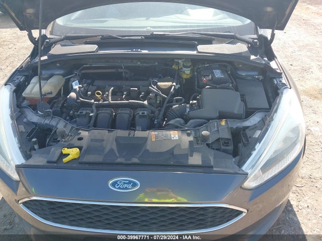 Ford FOCUS SE 2016 1FADP3F22GL314786 Image 10