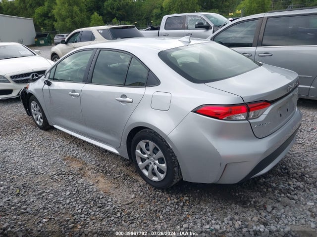 Toyota COROLLA LE 2022 JTDEPMAE7N3019668 Image 3