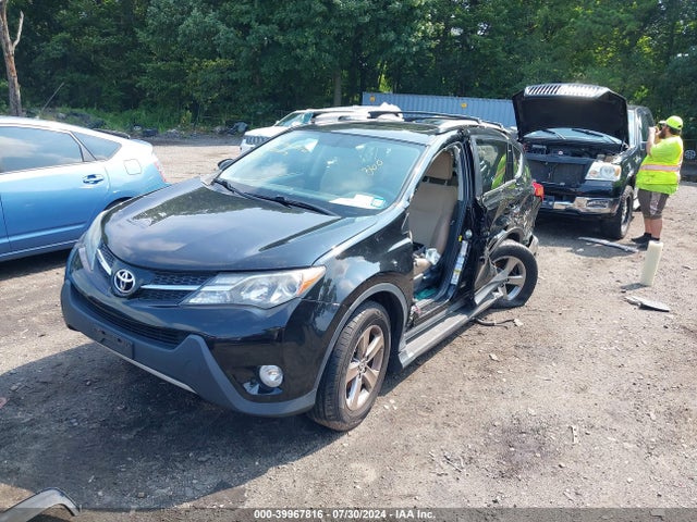 Toyota Rav4 Xle 2015 2T3RFREV3FW254708 Image 2