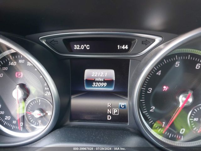 WDDSJ4EB4JN568639 Mercedes-Benz CLA 250