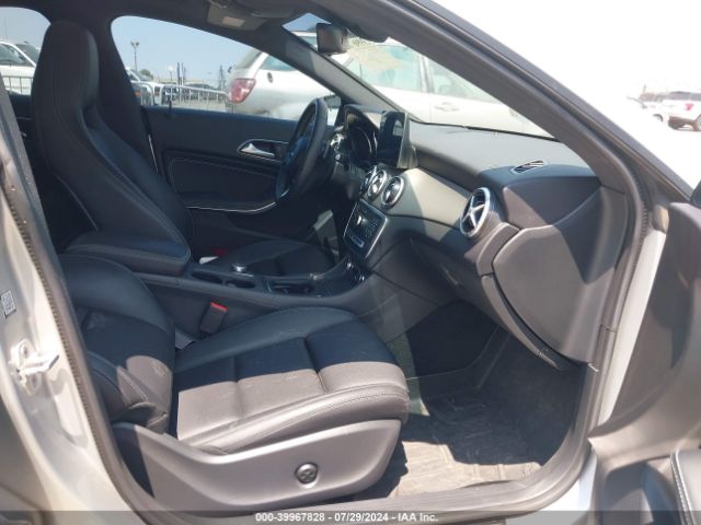 WDDSJ4EB4JN568639 Mercedes-Benz CLA 250