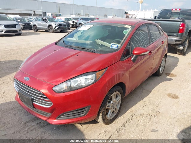 Ford FIESTA SE 2018 3FADP4BJ2JM109526 Image 2