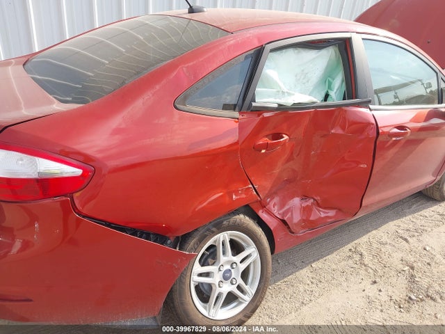 Ford FIESTA SE 2018 3FADP4BJ2JM109526 Image 6