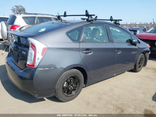 JTDKN3DU9F0467967 Toyota Prius Four