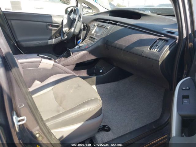 JTDKN3DU9F0467967 Toyota Prius Four
