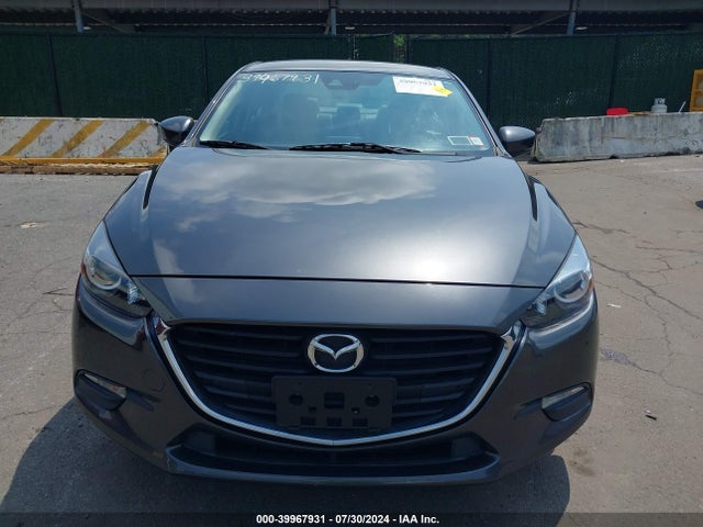 3MZBN1V37JM234196 Mazda Mazda3 Touring