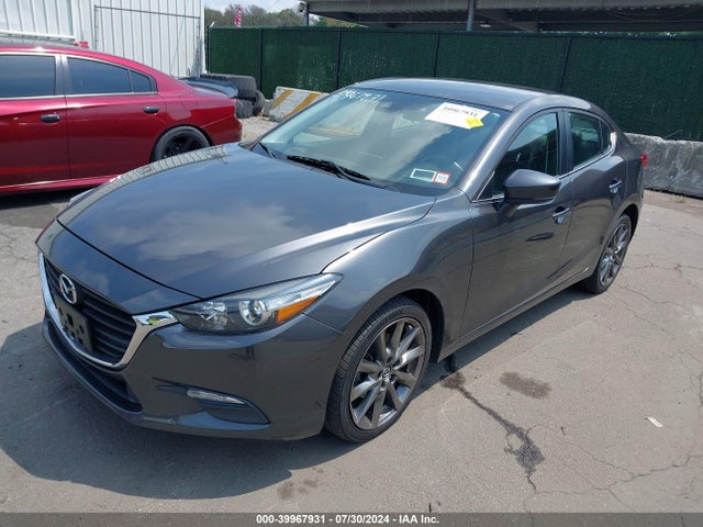 3MZBN1V37JM234196 Mazda Mazda3 Touring