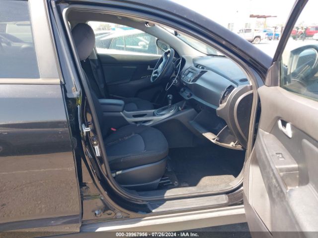 KNDPB3AC8F7677705 KIA Sportage Lx
